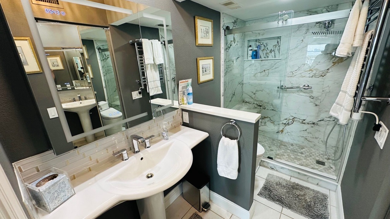 Photo of Bathroom in Casa del Mar