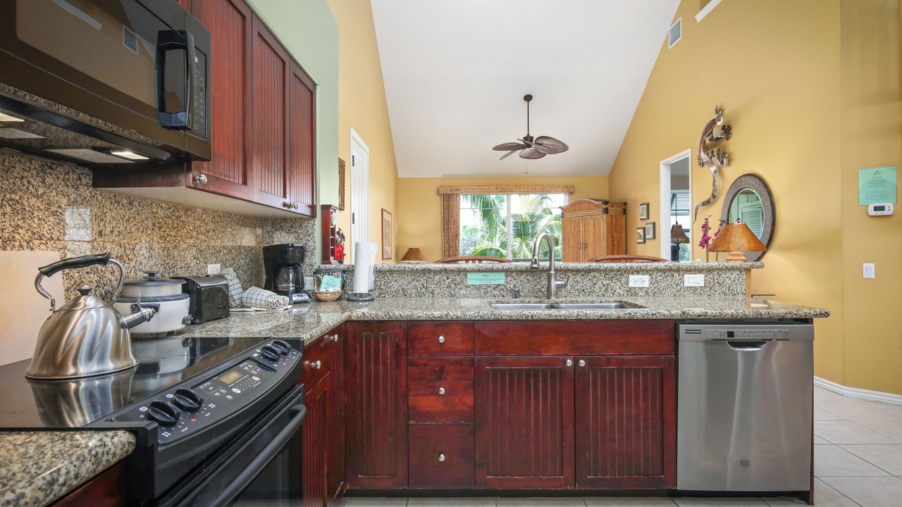 Photo of Kitchen in Waikoloa Village