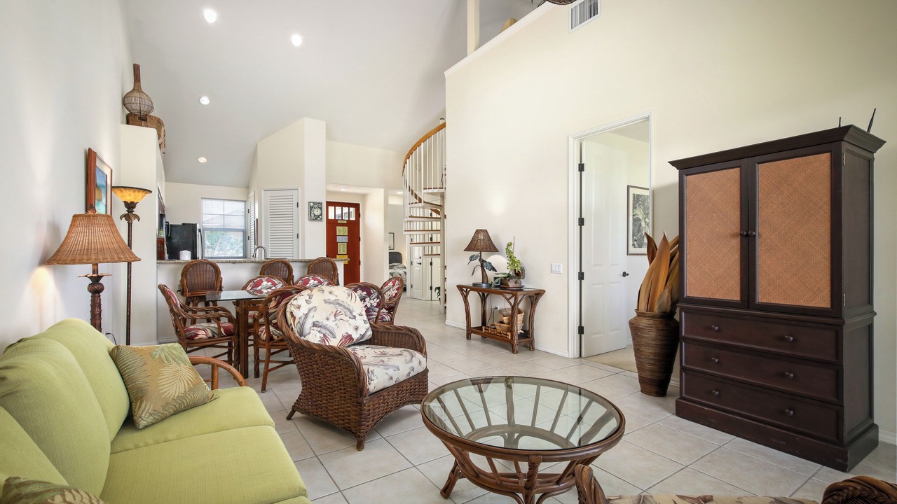 Photo of Livingroom in Waikoloa Village