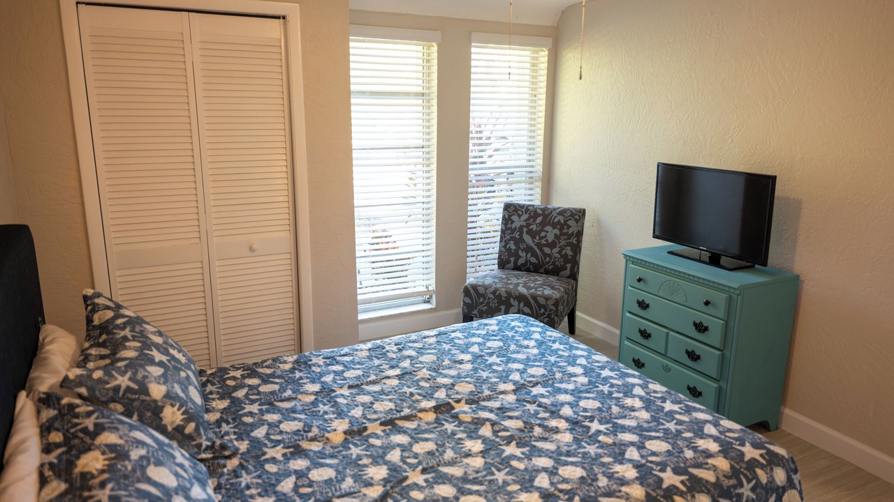 Photo of Bedroom in Harbor Bluffs