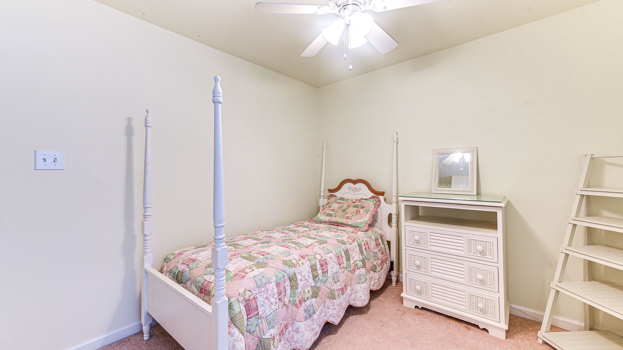 Photo of Bedroom in Longs