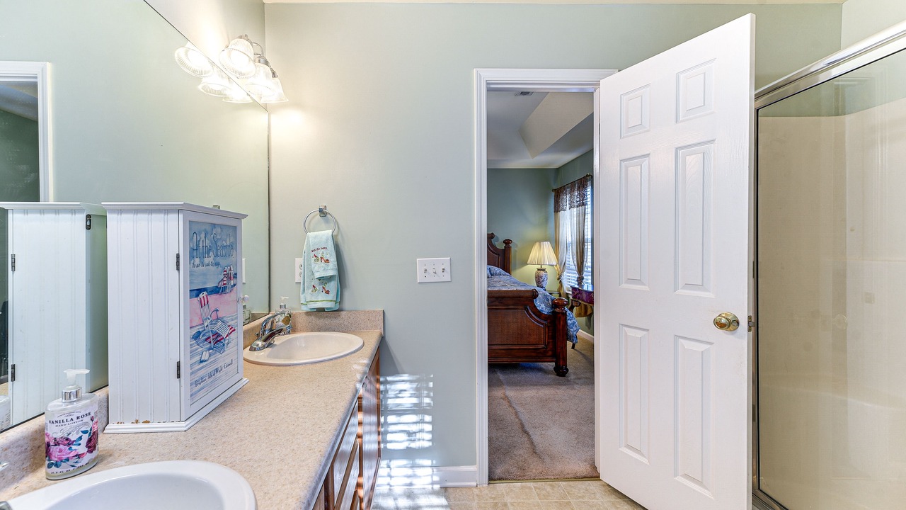 Photo of Bathroom in Longs