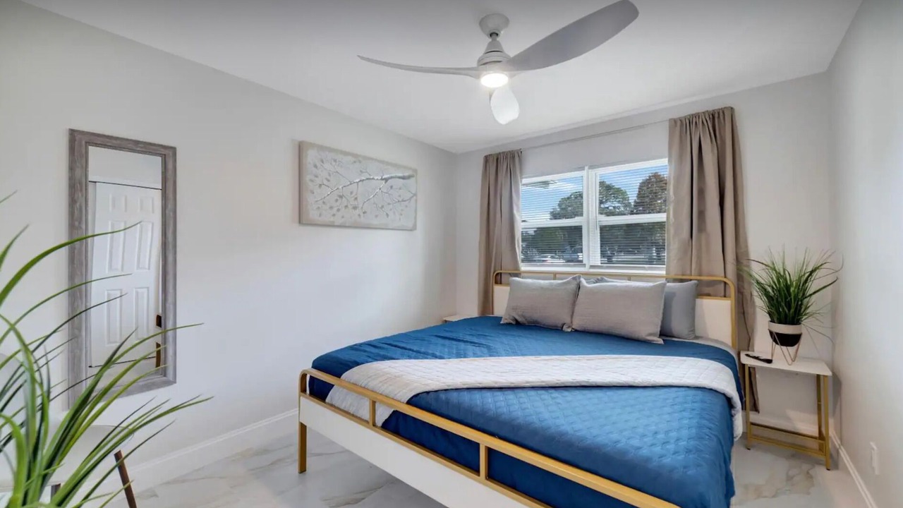 Photo of Bedroom in Anona