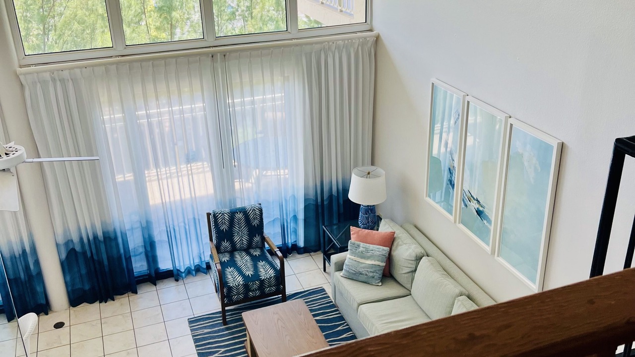 Photo of Livingroom in Longboat Key