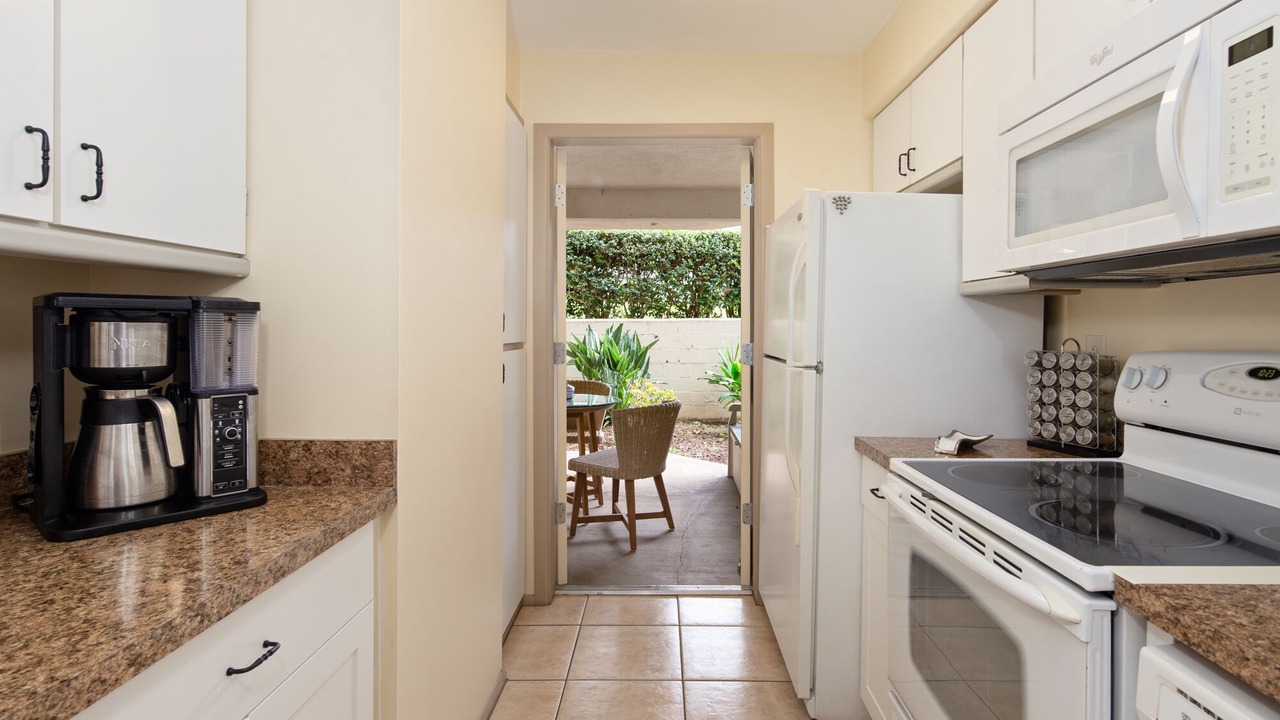 Photo of Kitchen in Waikoloa Village