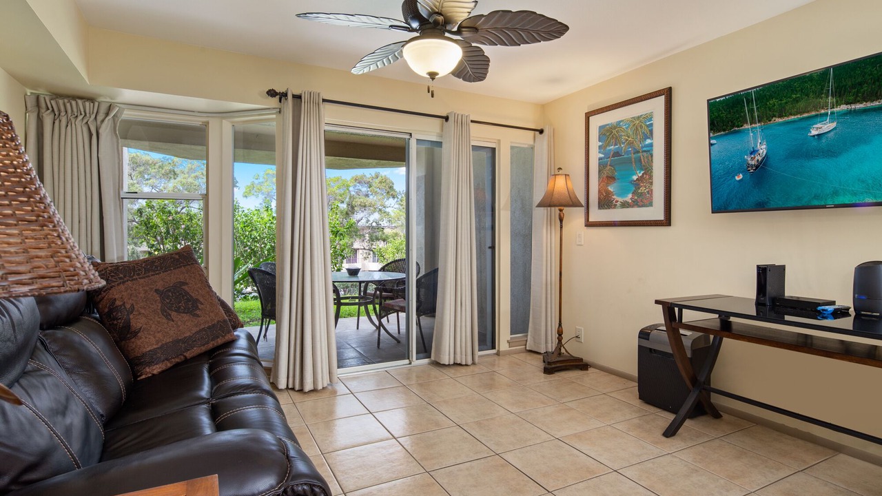 Photo of Livingroom in Waikoloa Village