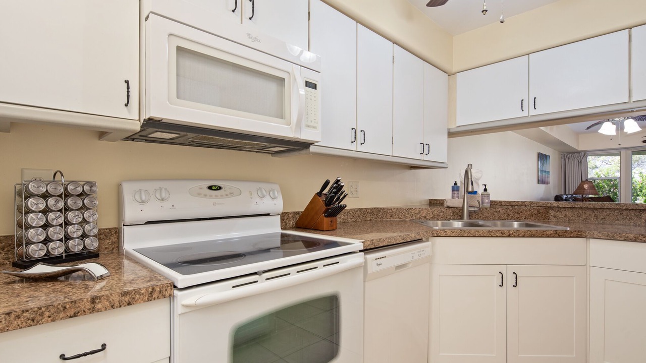 Photo of Kitchen in Waikoloa Village