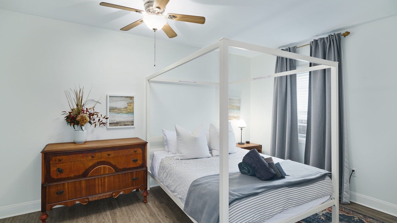 Photo of Bedroom in Roxborough-Manayunk
