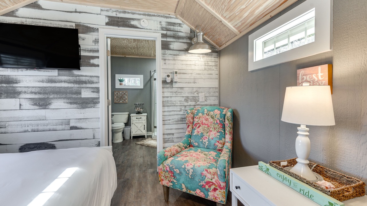 Photo of Bedroom in Sunset Beach