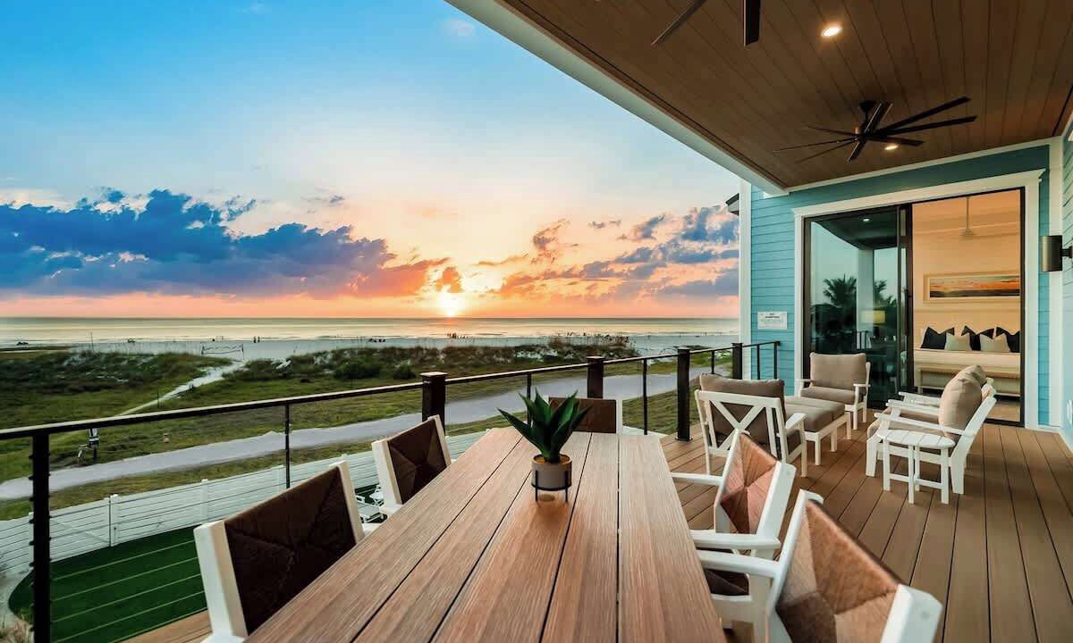 Photo of Patio Balcony in Siesta Key Village