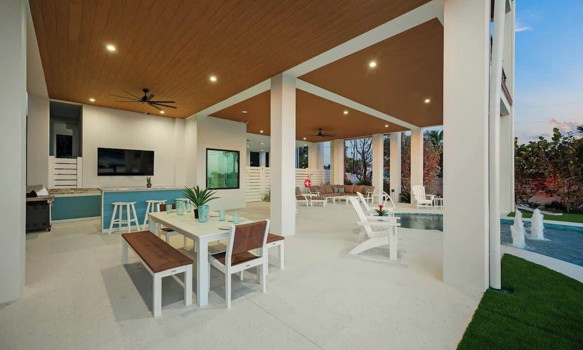 Photo of Outdoor in Siesta Key Village