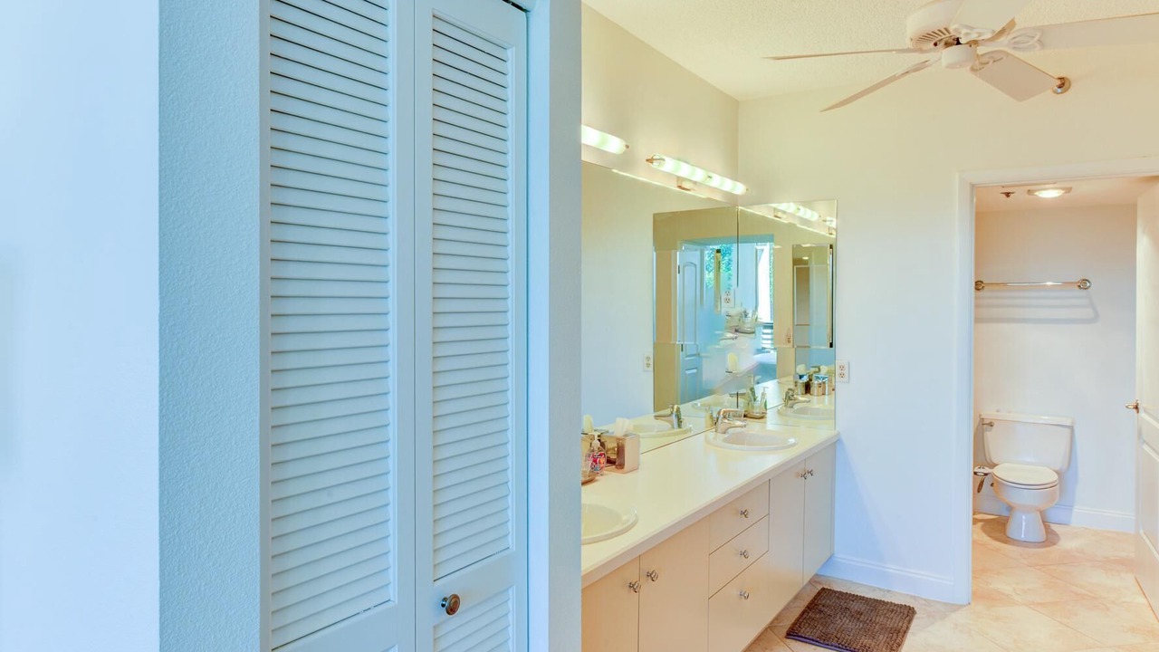 Photo of Bathroom in Longboat Key