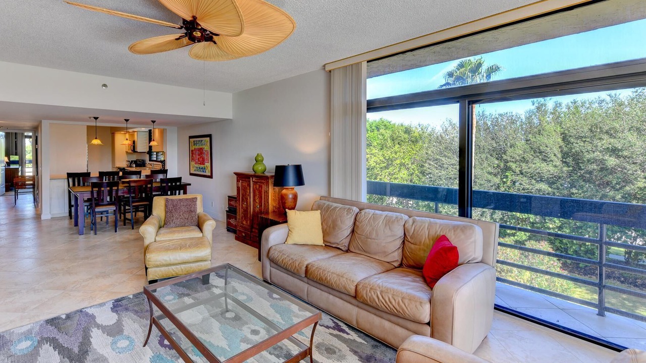 Photo of Livingroom in Longboat Key