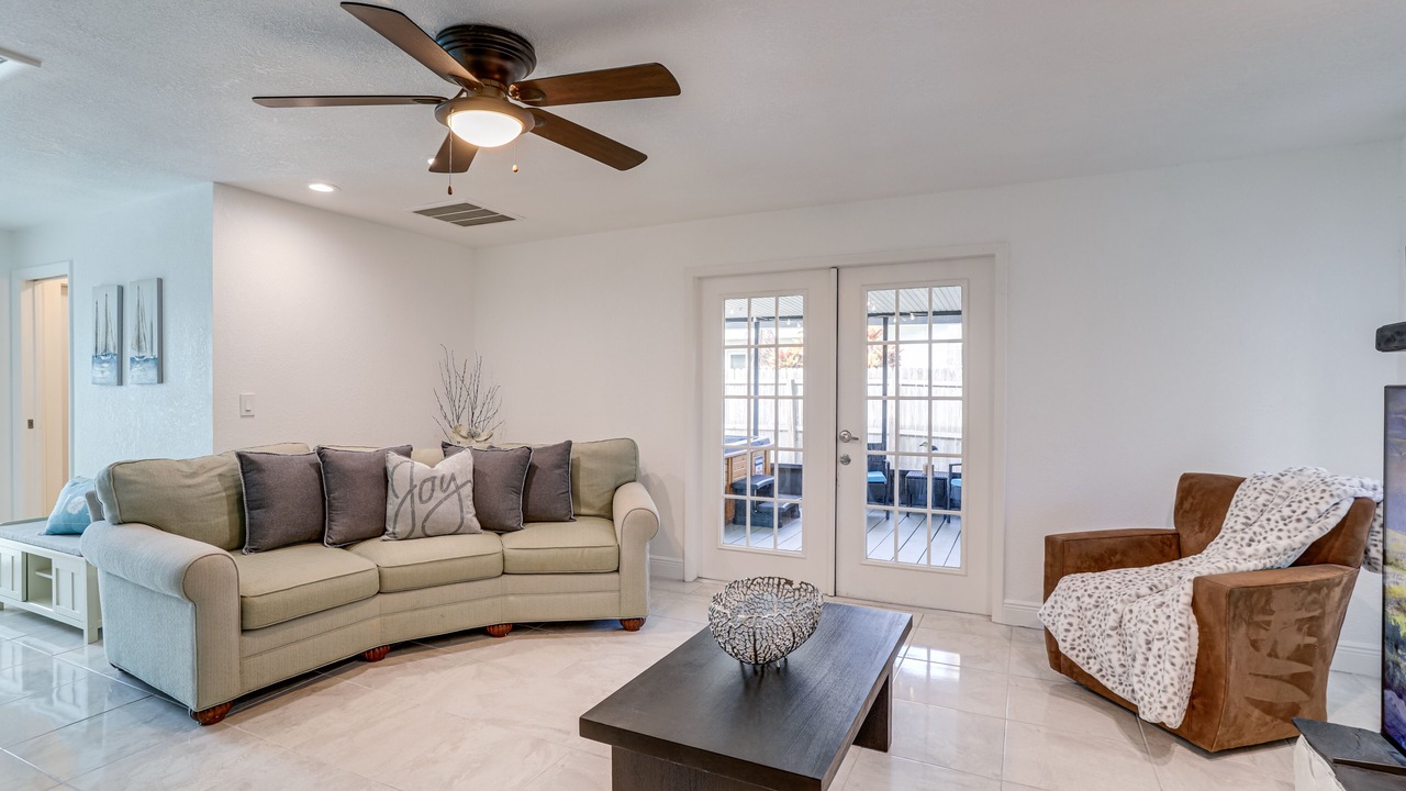 Photo of Livingroom in Harbor Bluffs