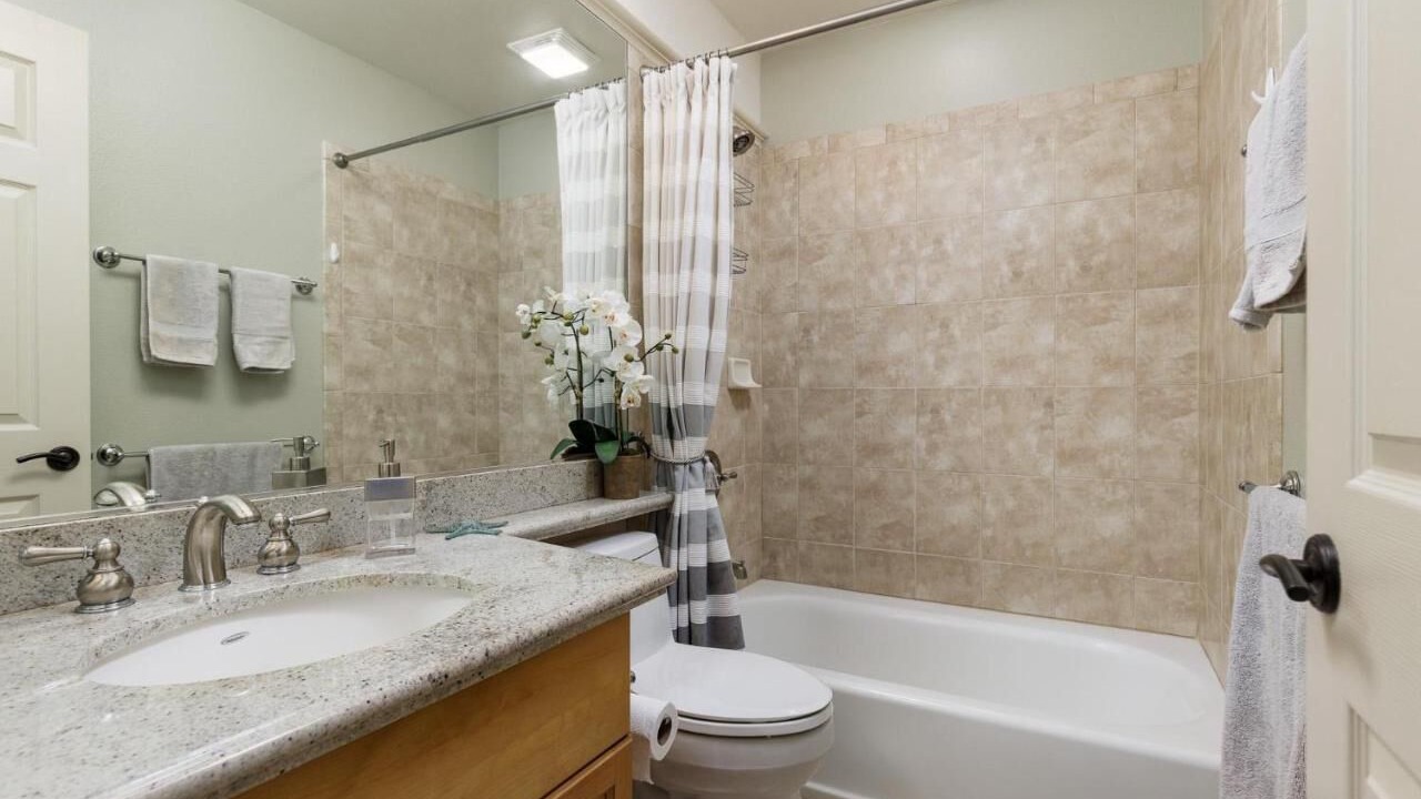 Photo of Bathroom in Kamuela