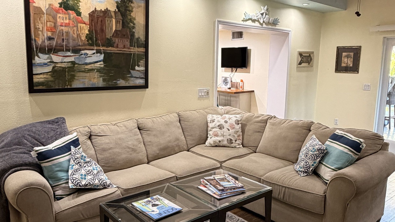 Photo of Livingroom in Flora Villa