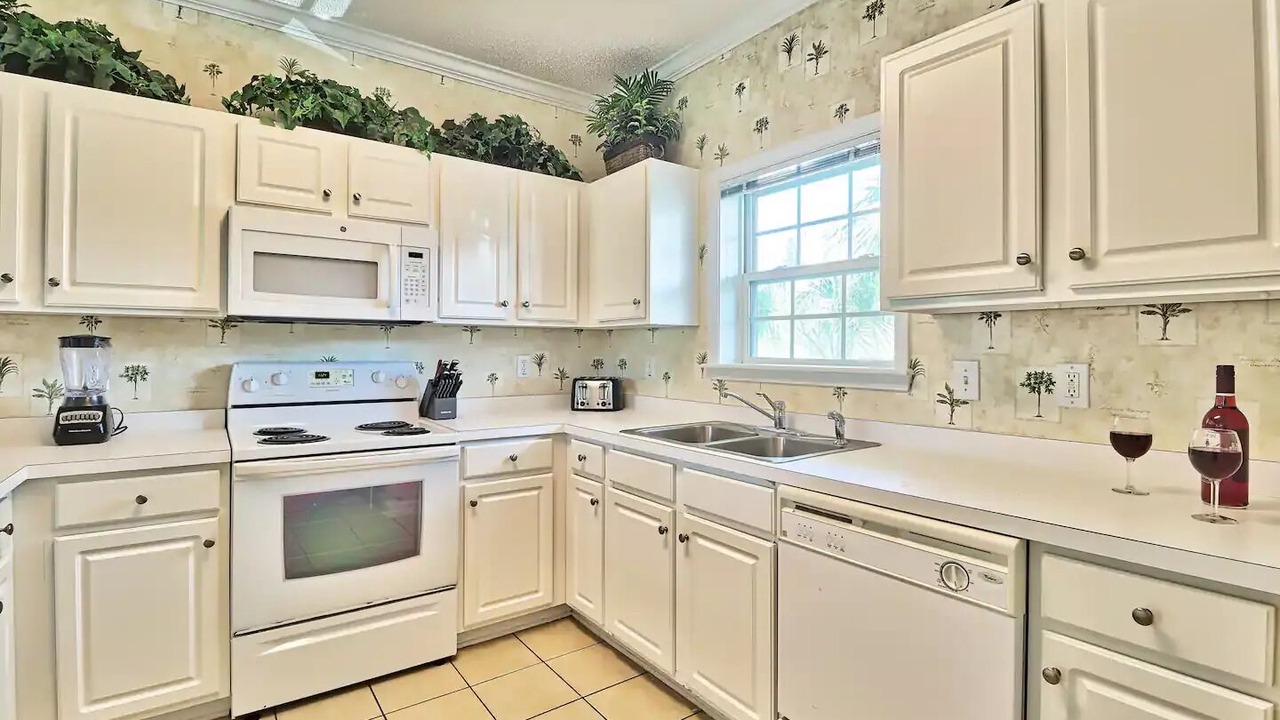 Photo of Kitchen in Longs