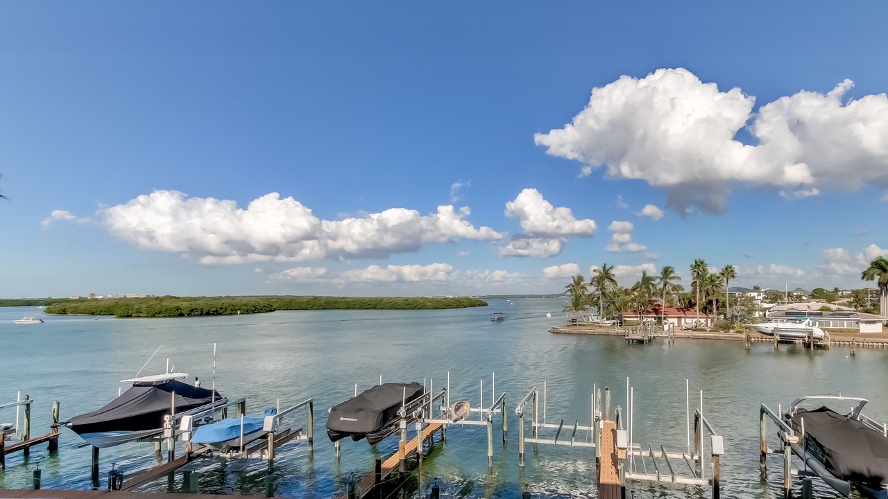 Photo of Others in Capri Isle