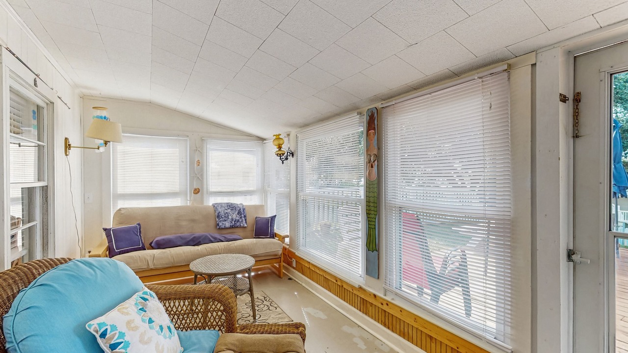 Photo of Livingroom in Shallotte