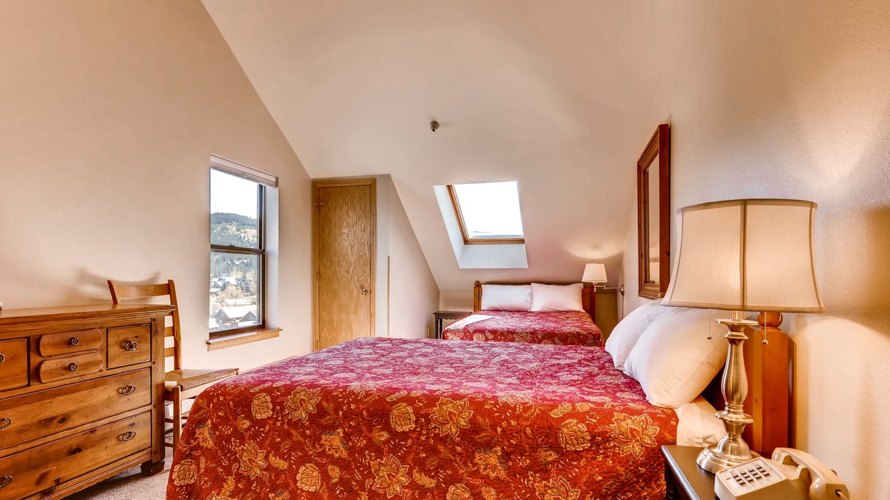 Photo of Bedroom in Historic District
