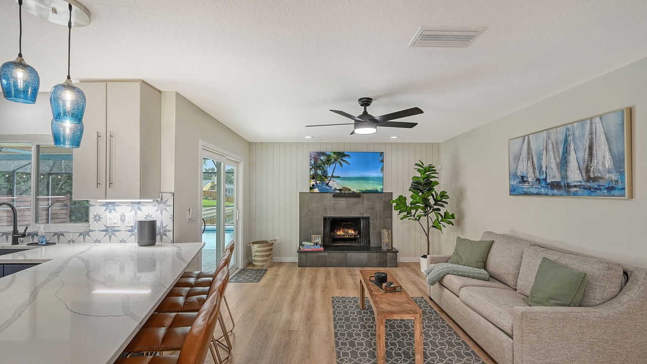 Photo of Livingroom in South Gate Ridge