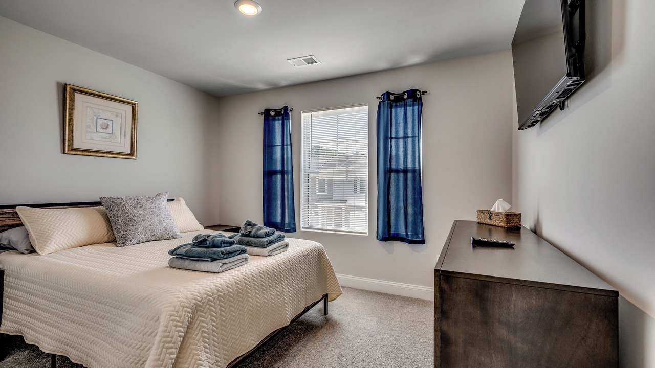 Photo of Bedroom in Little River