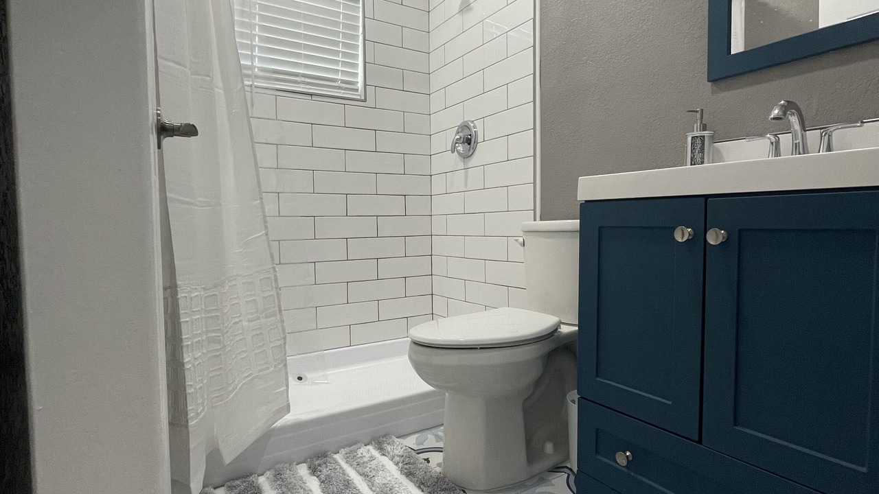 Photo of Bathroom in Largo