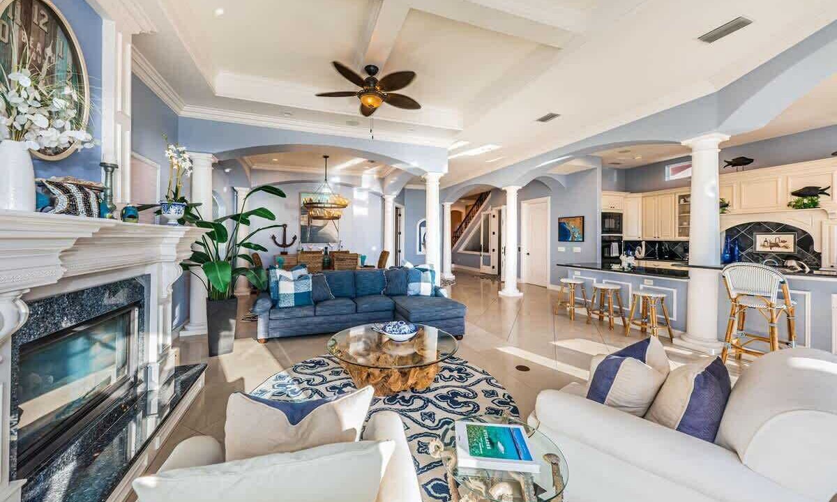 Photo of Livingroom in Sunset Beach