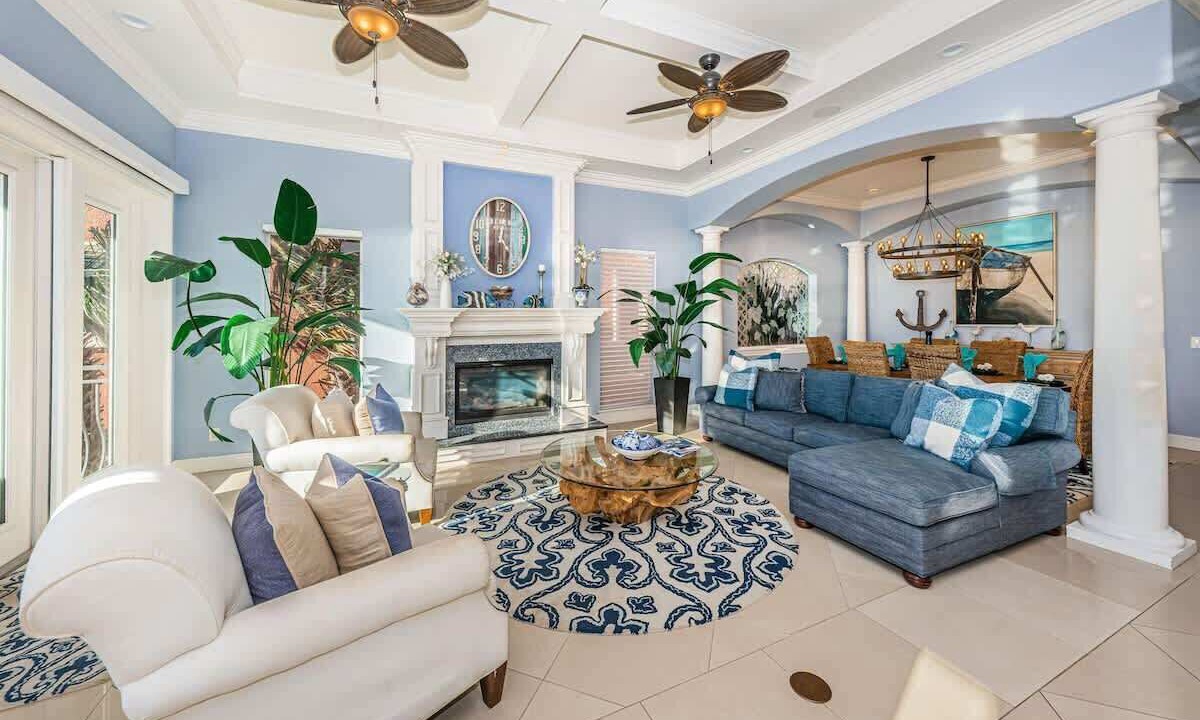 Photo of Livingroom in Sunset Beach
