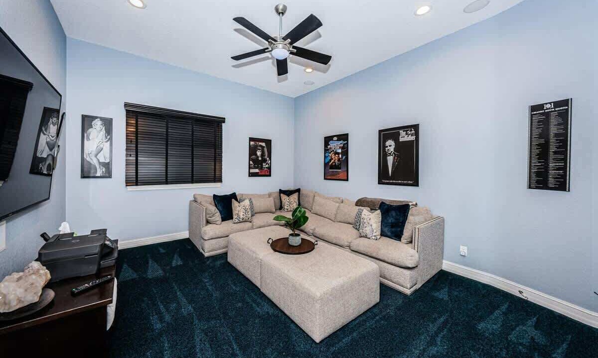 Photo of Livingroom in Sunset Beach