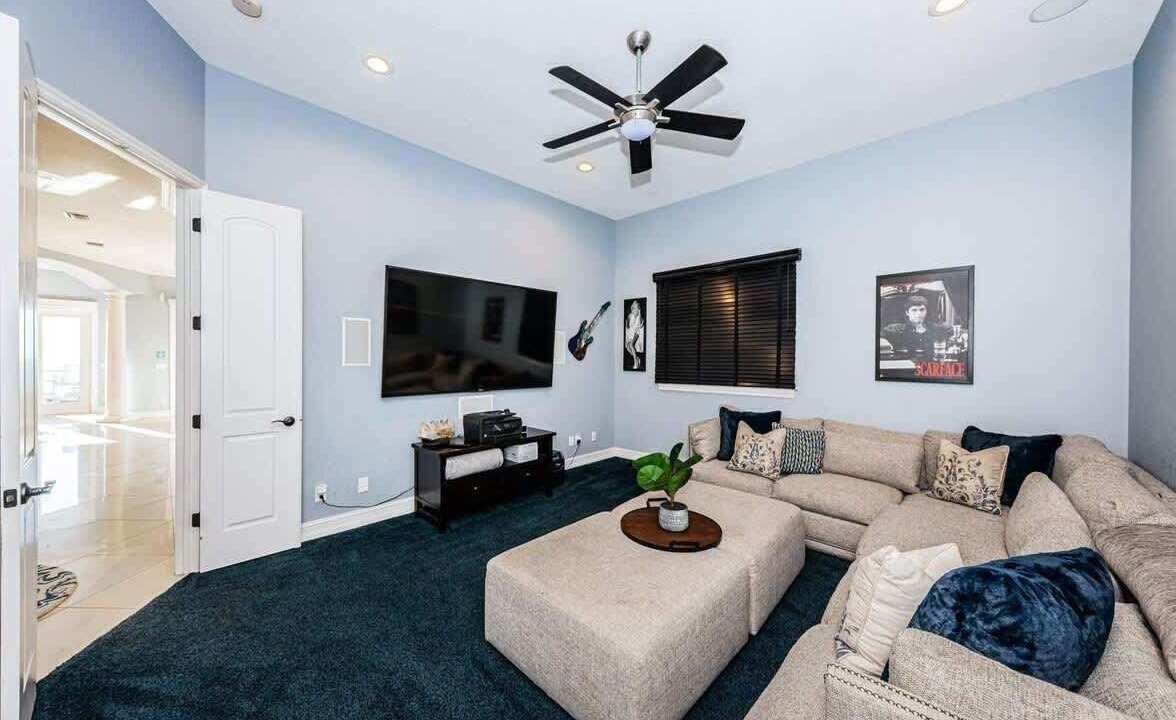 Photo of Livingroom in Sunset Beach