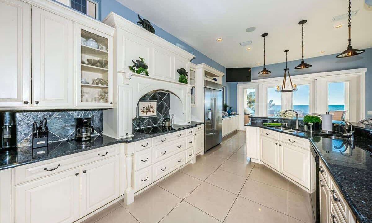 Photo of Kitchen in Sunset Beach