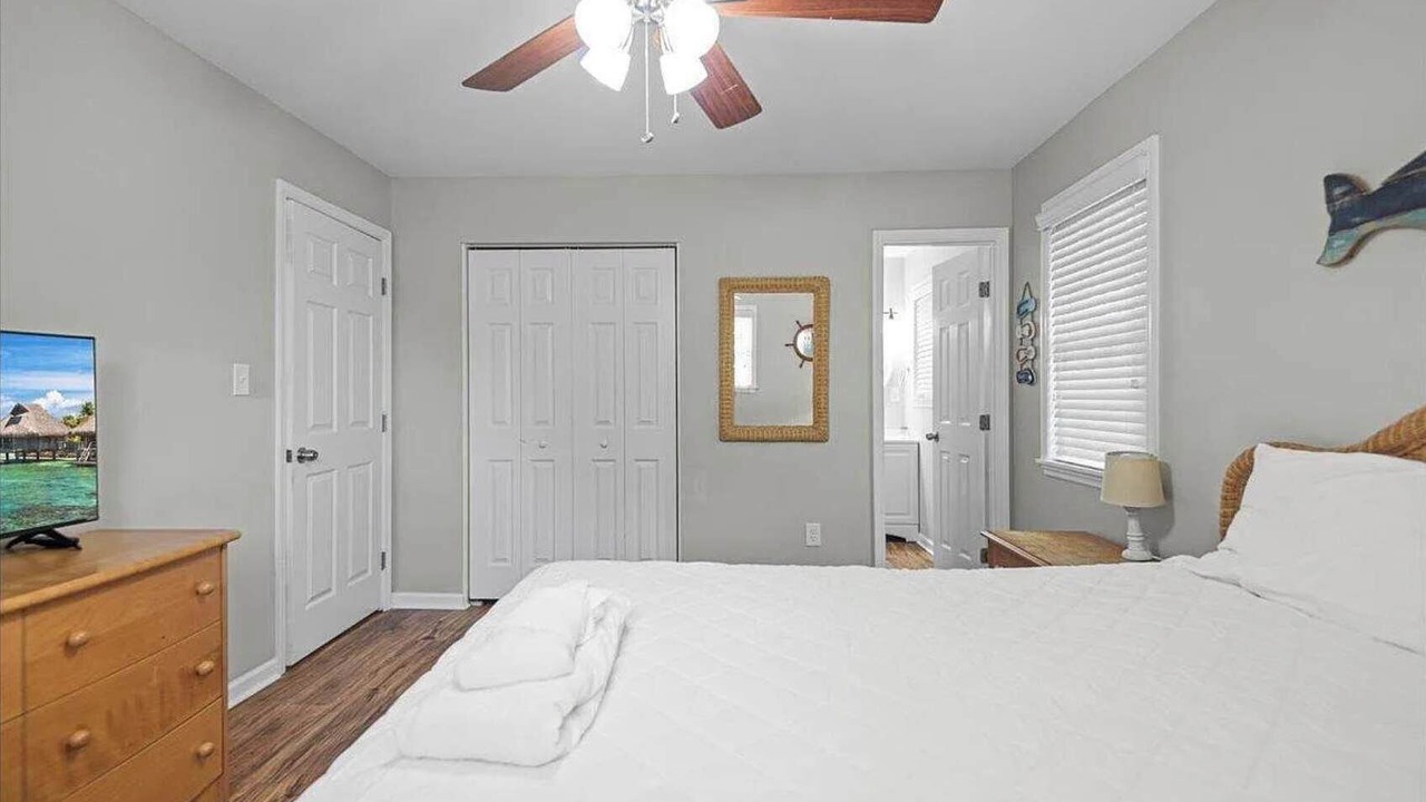 Photo of Bedroom in Little River