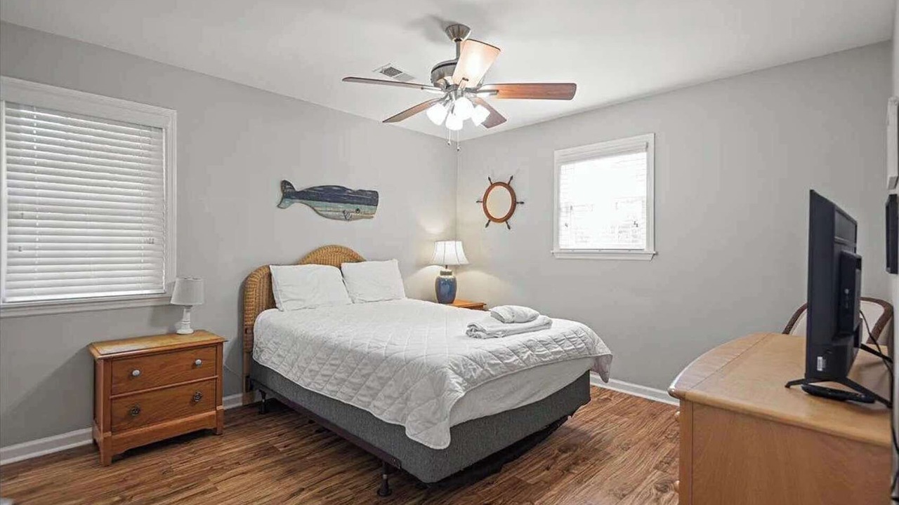 Photo of Bedroom in Little River