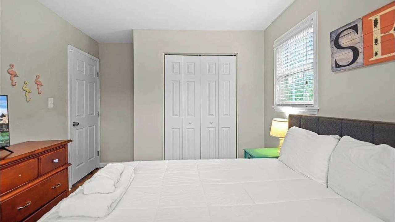 Photo of Bedroom in Little River