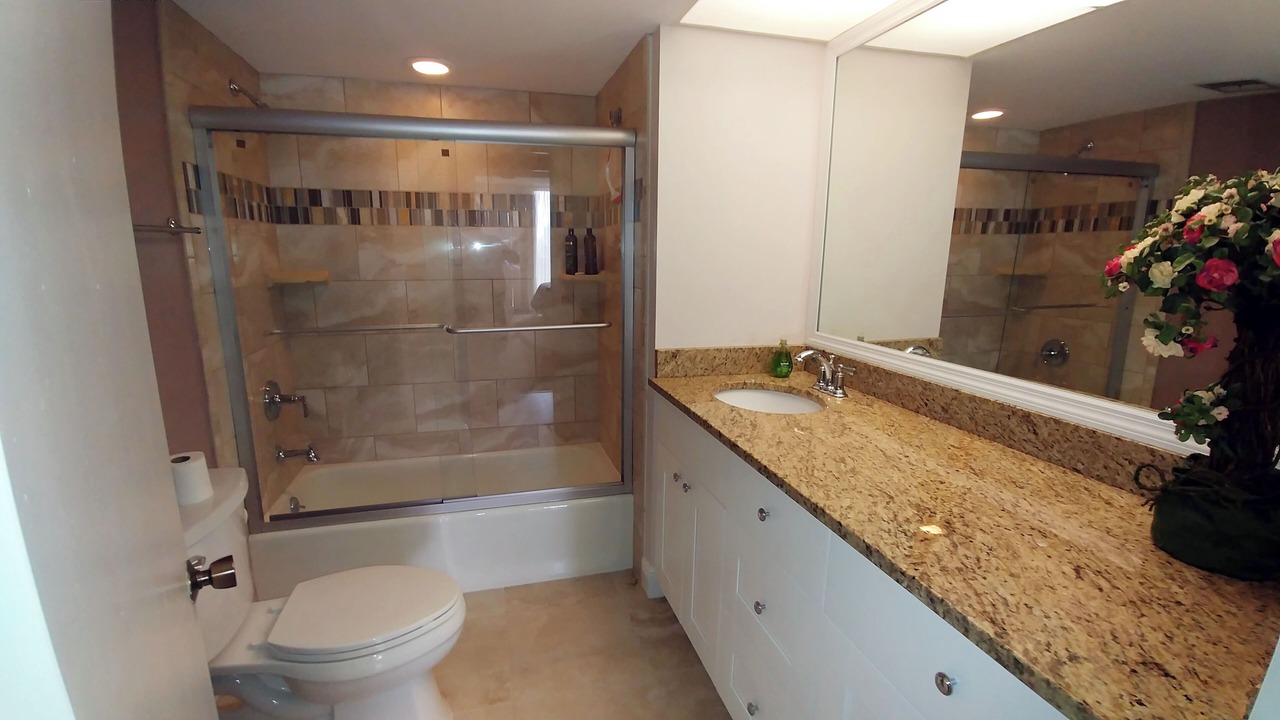 Photo of Bathroom in Sunset Beach