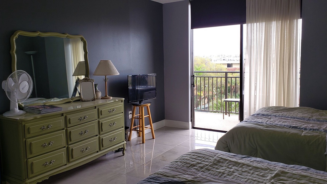 Photo of Bedroom in Sunset Beach