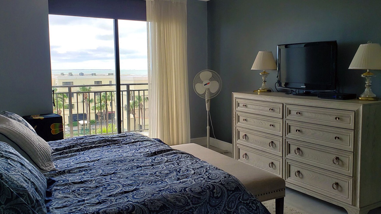 Photo of Bedroom in Sunset Beach