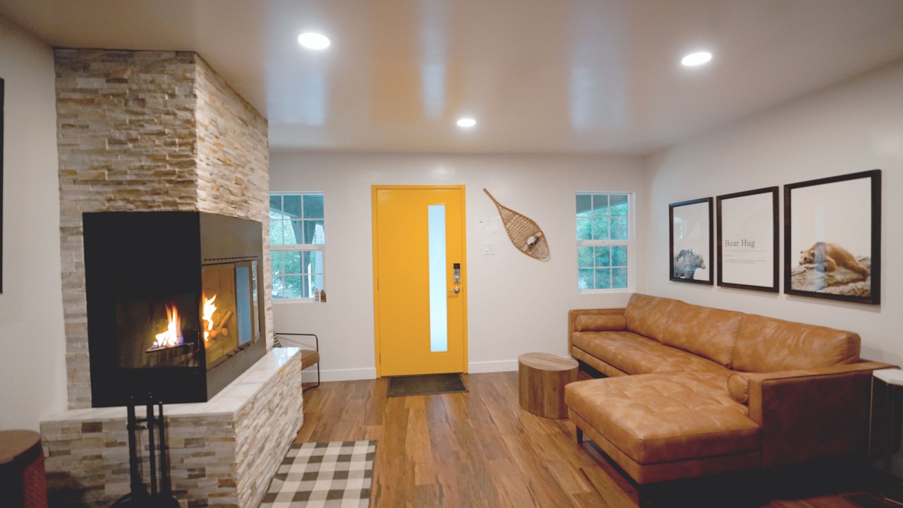 Photo of Livingroom in The Village