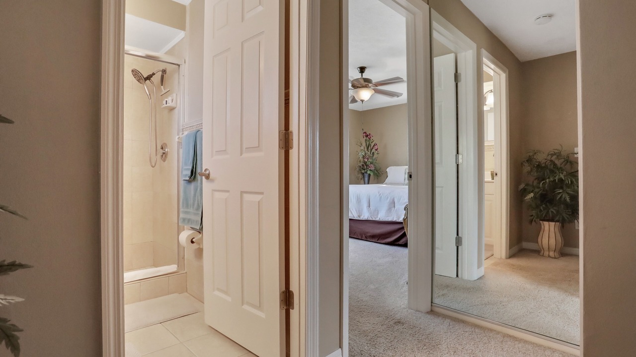 Photo of Bathroom in Harbor Hills