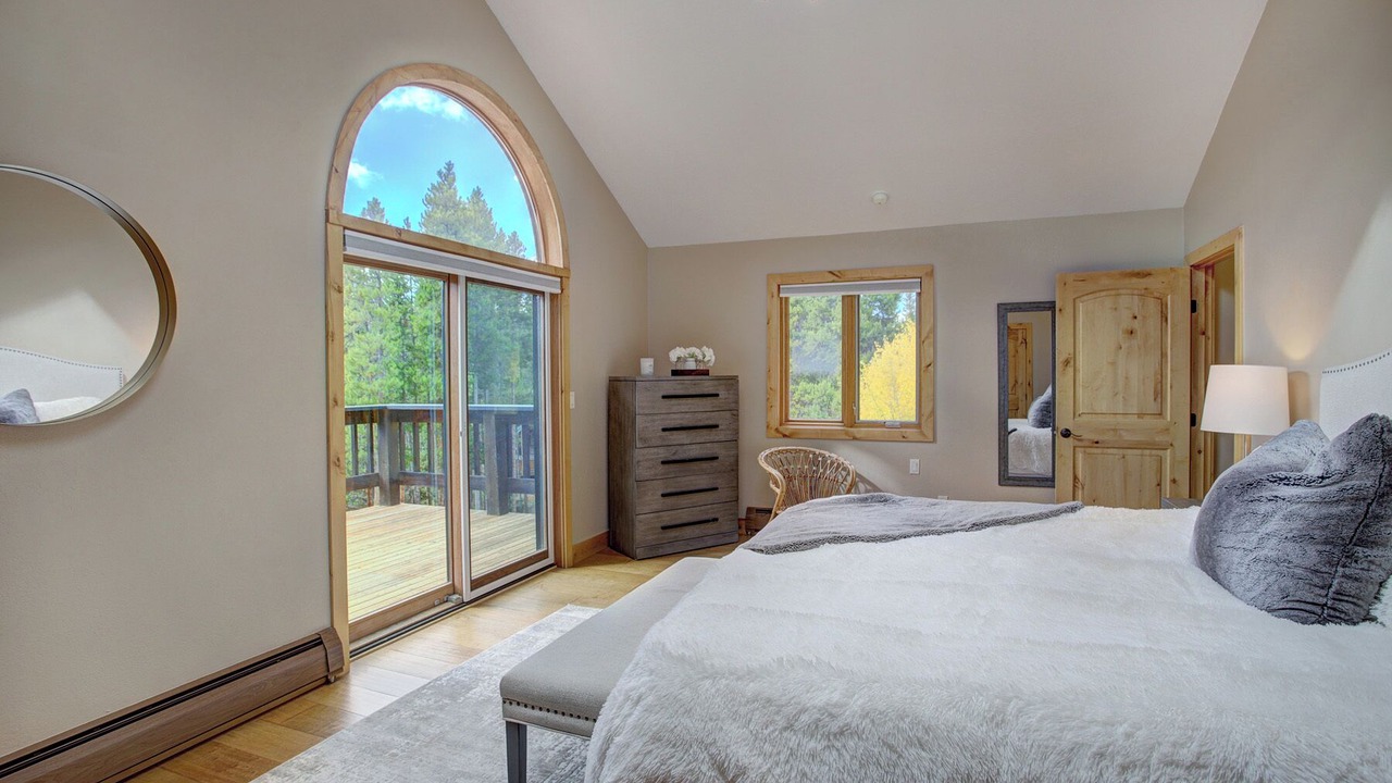 Photo of Bedroom in Blue River