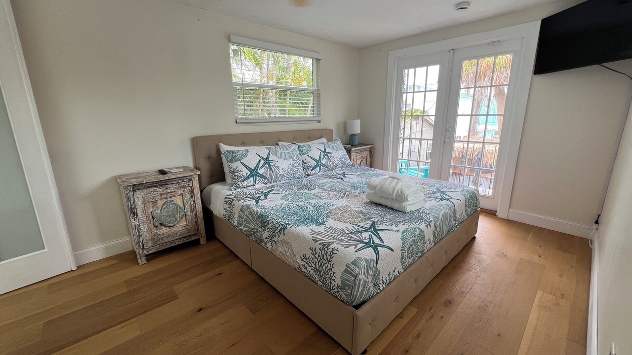 Photo of Bedroom in Sunset Beach