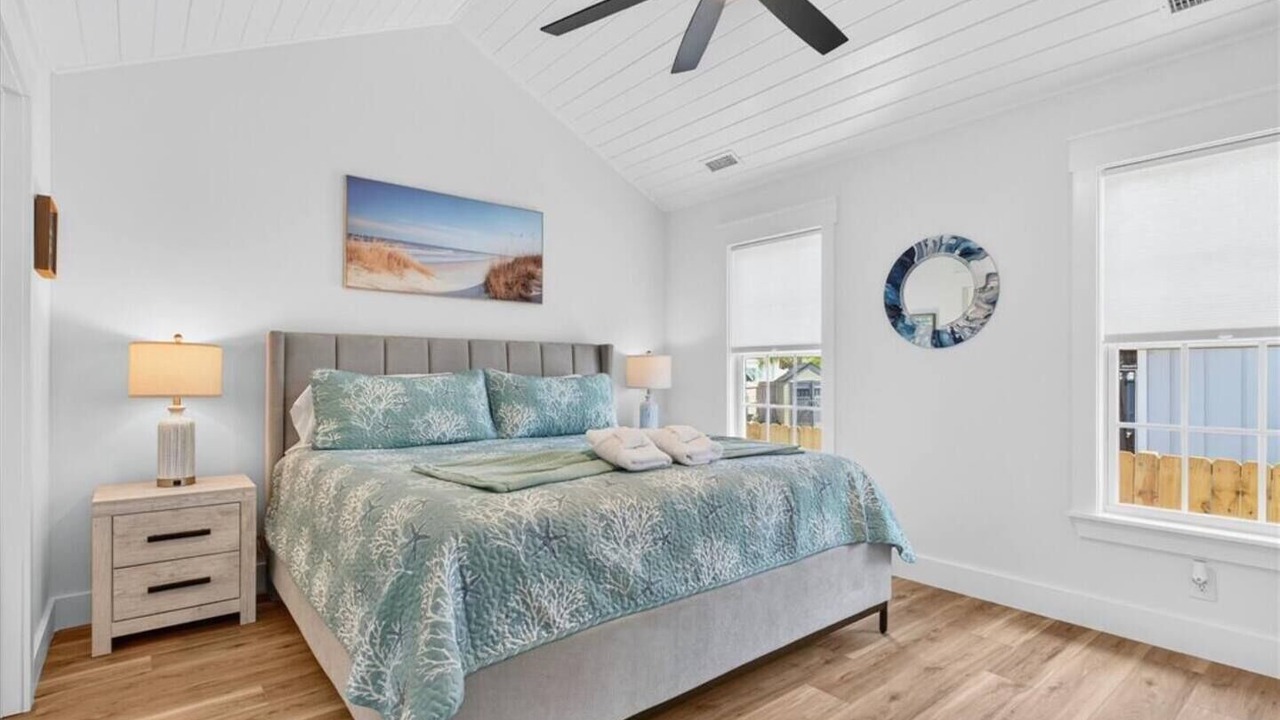 Photo of Bedroom in Tranquil Harbour