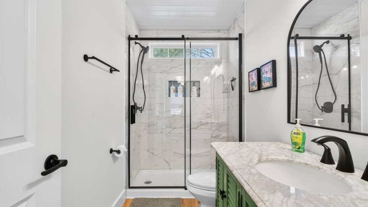 Photo of Bathroom in Tranquil Harbour