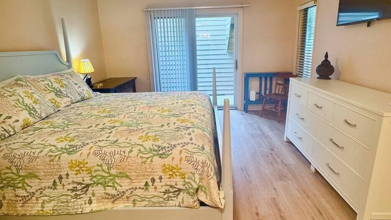 Photo of Bedroom in Dodds Addition