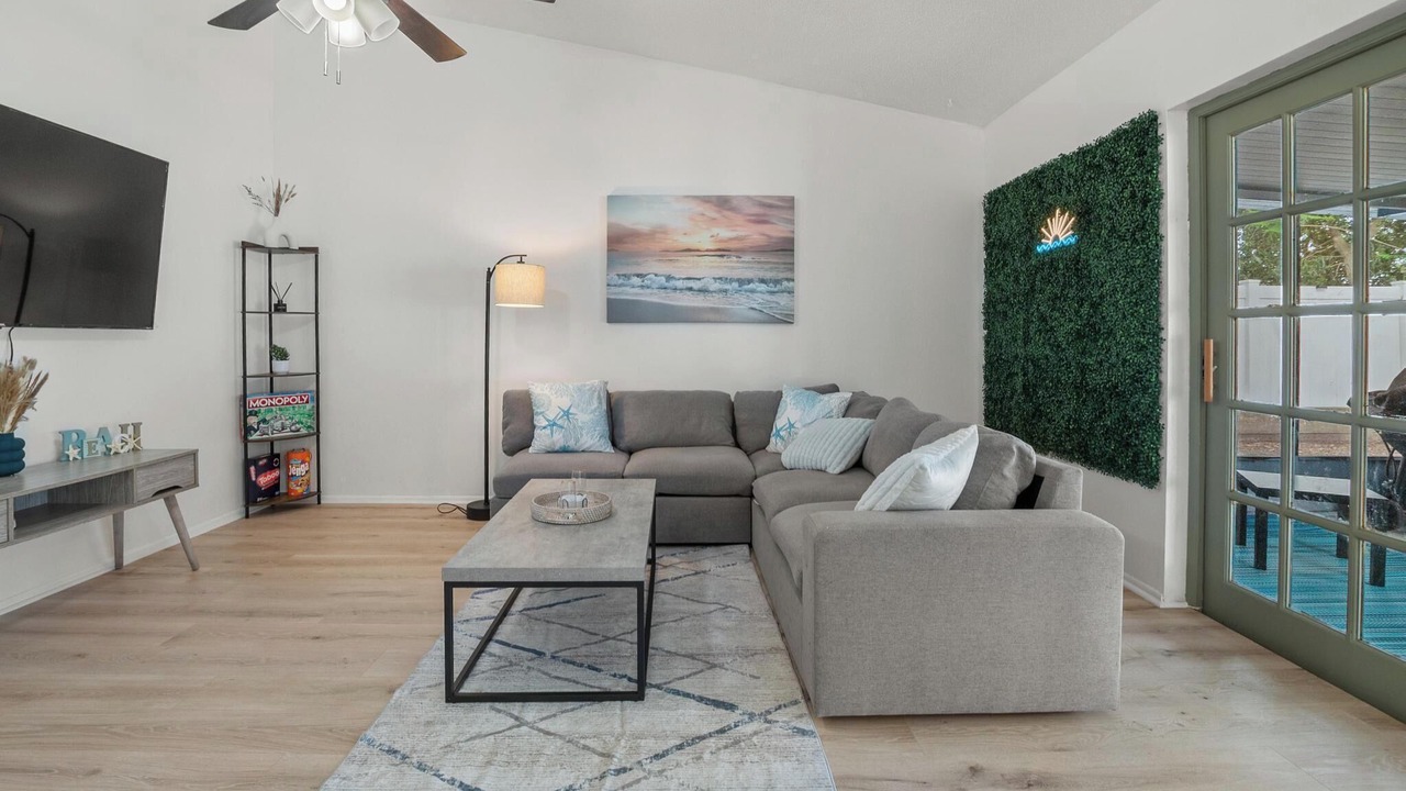 Photo of Livingroom in Anona