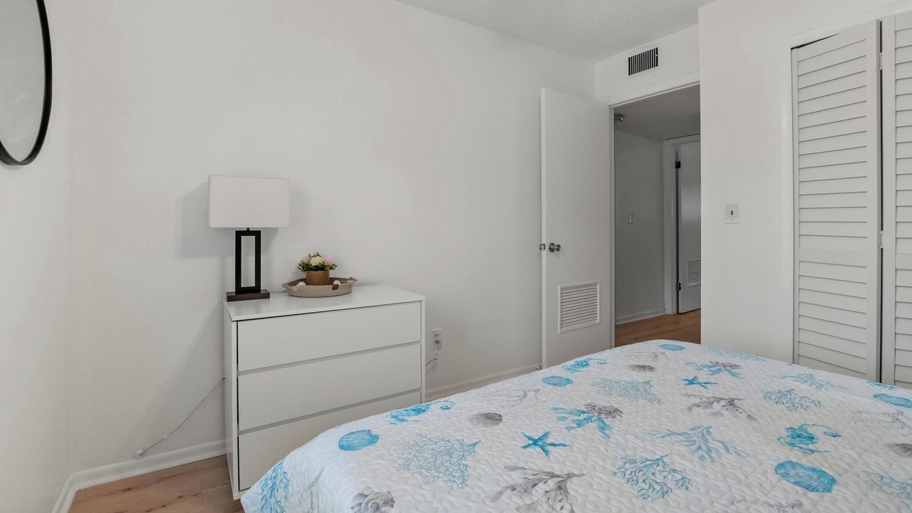 Photo of Bedroom in Anona