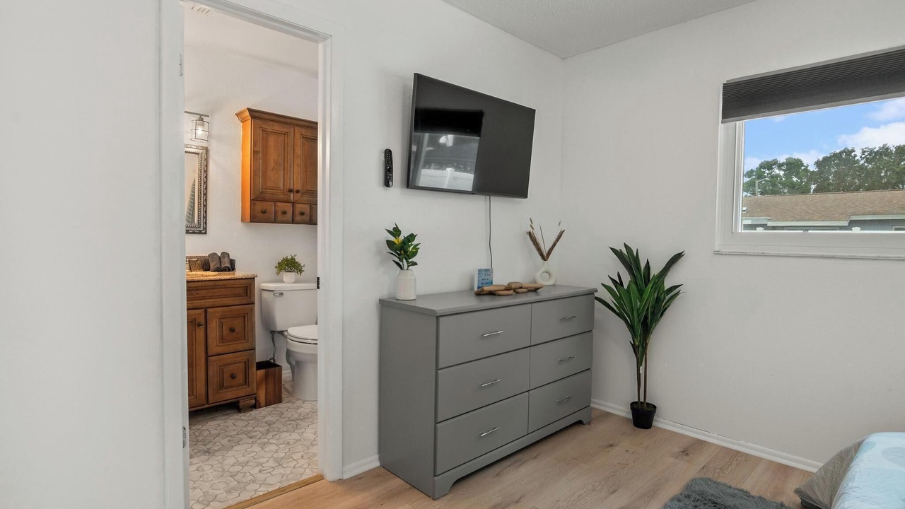 Photo of Bedroom in Anona