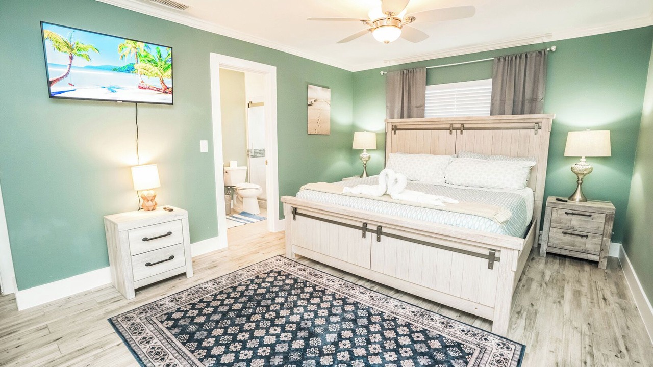 Photo of Bathroom in Apollo Beach