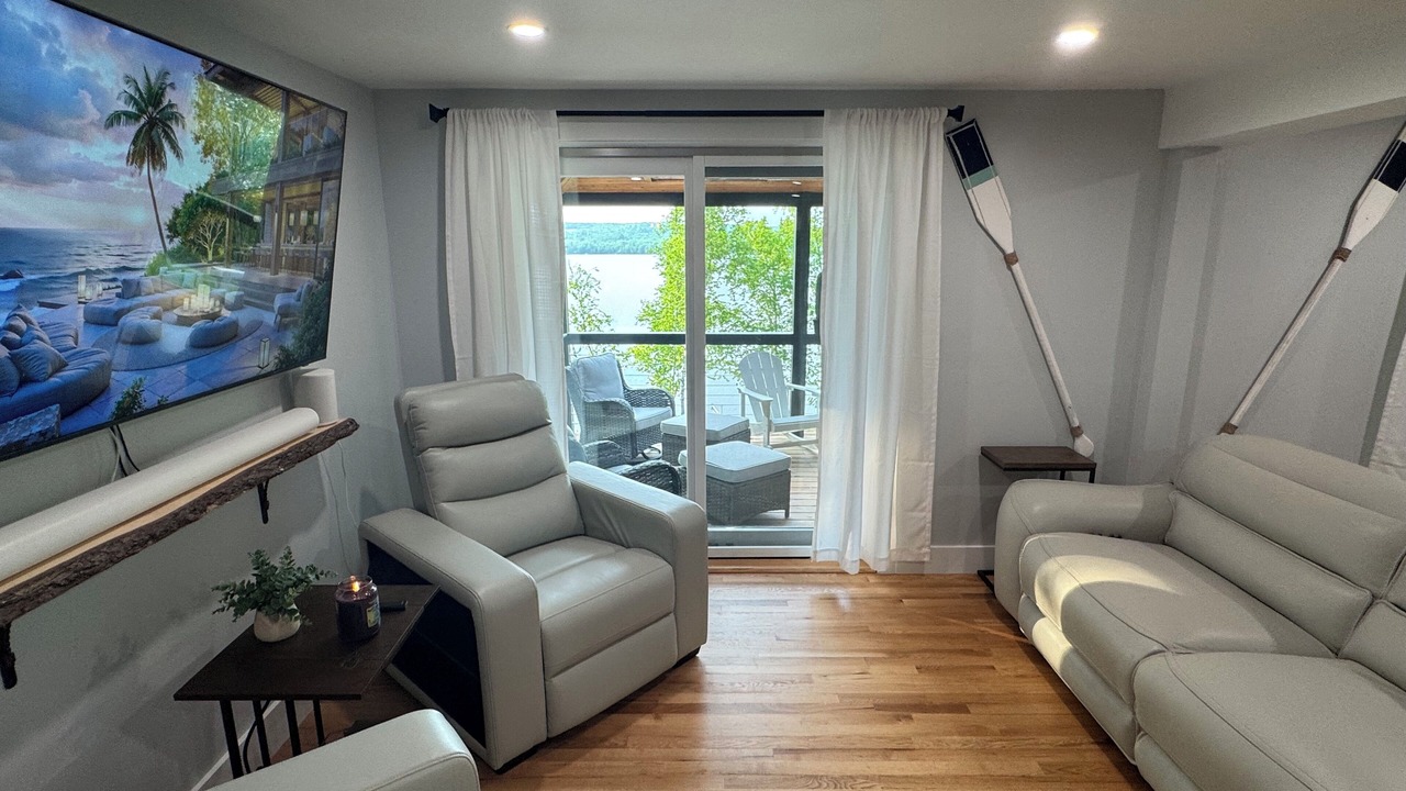 Photo of Livingroom in Baileyville